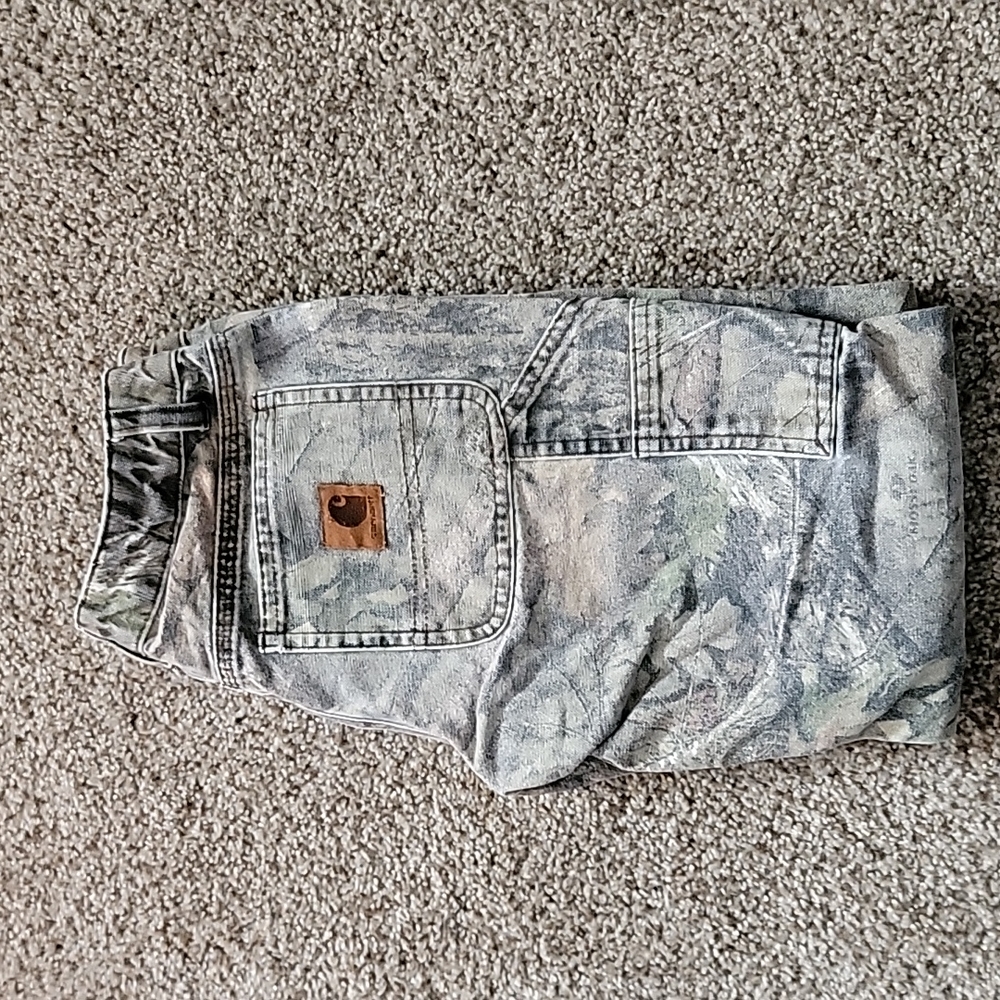 Carhartt Boys Size 8
